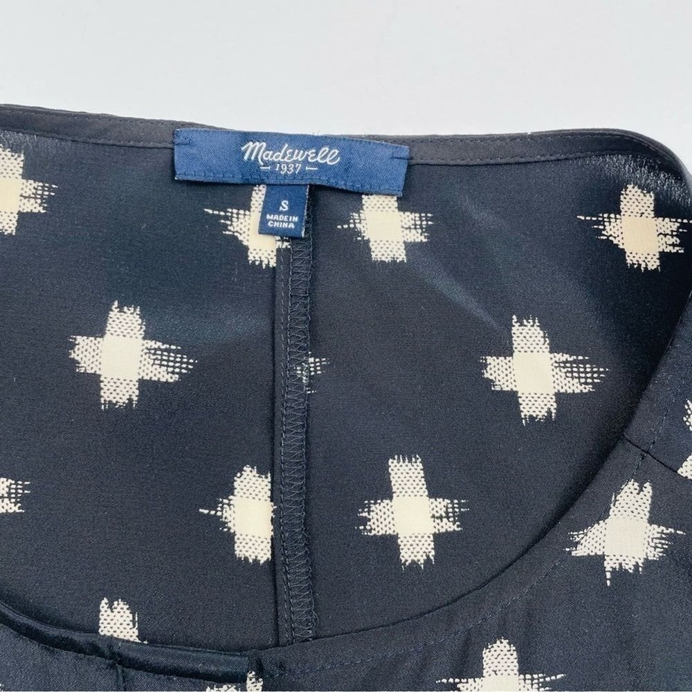 Madewell 100% Silk Sleeveless Blouse Black Beige Cross Print Top Small Casual - Picture 2 of 11